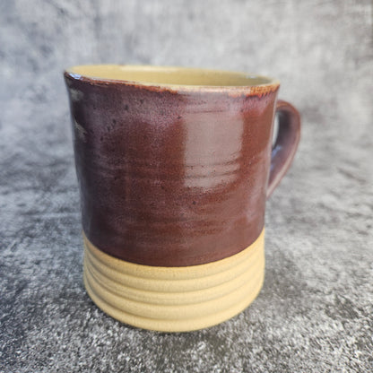 Burgundy Ribbed Mug.