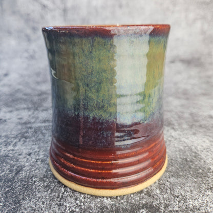 Green & Red Ribbed Mug