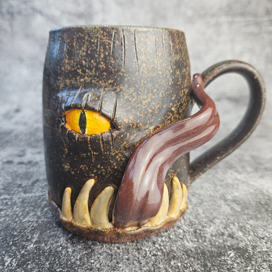 Rendur Vilethorn Mimic Mug