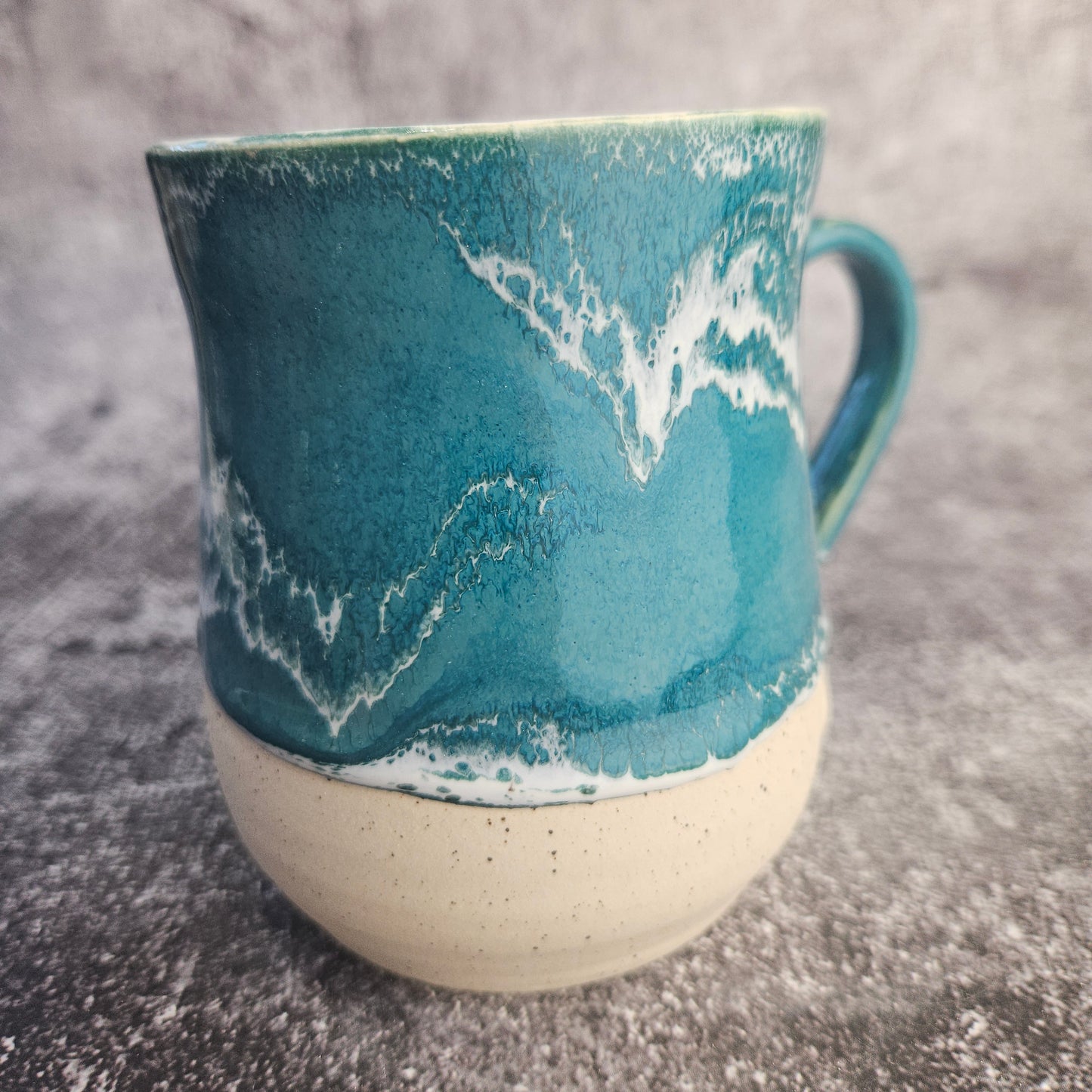 Walk to the shore mug.