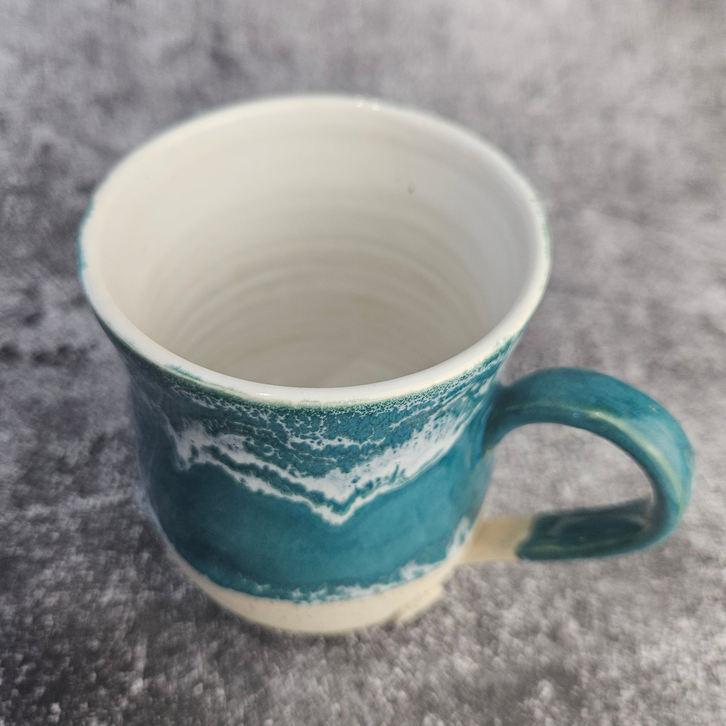 Walk to the shore mug.